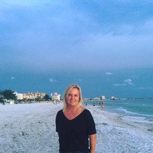 Meet your Posher, Becky